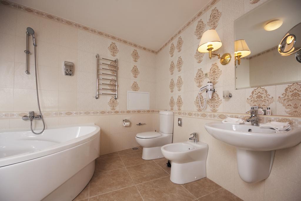 Victoria Hotel Na Zamkovoy Minsk Luaran gambar