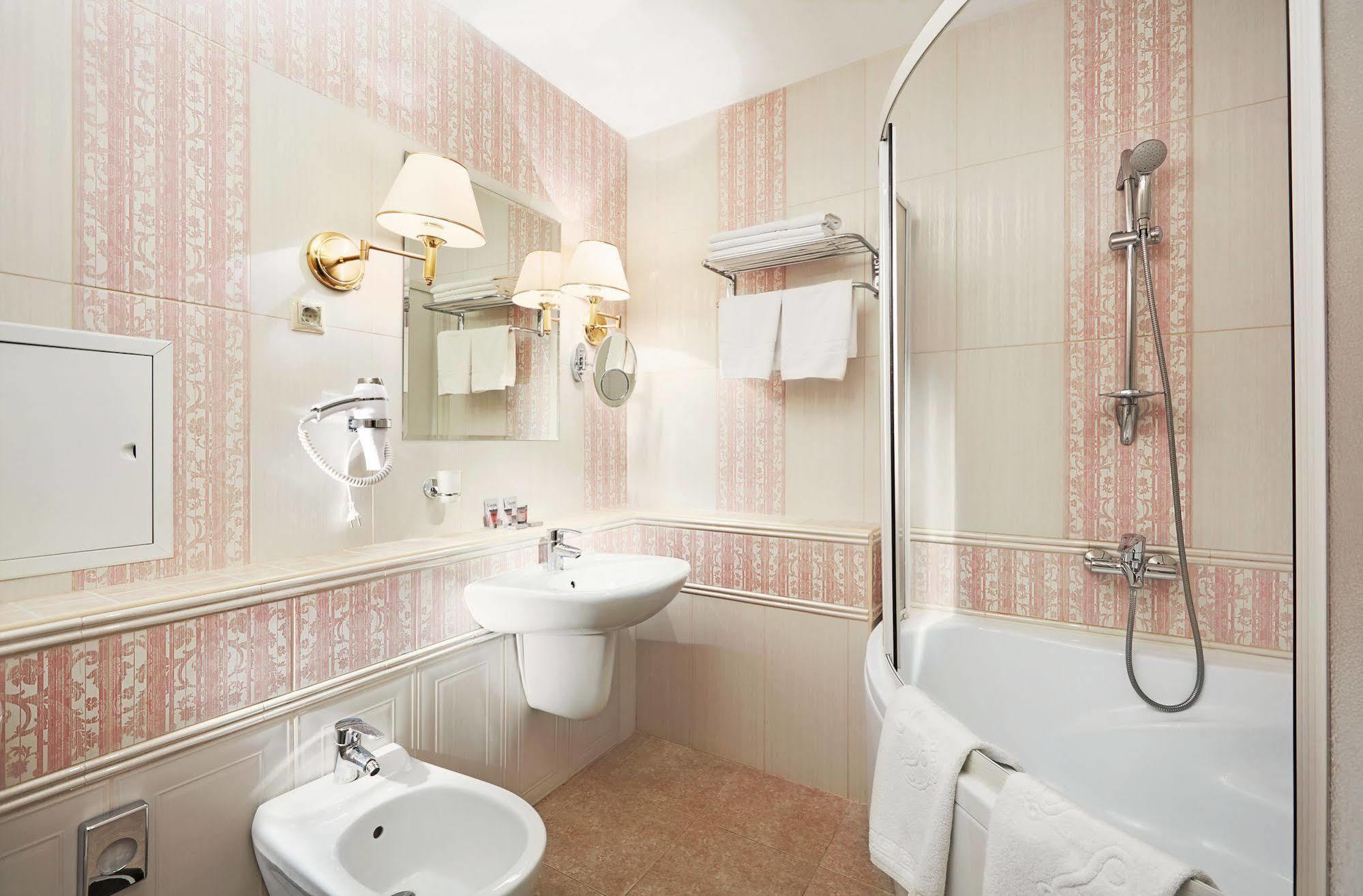 Victoria Hotel Na Zamkovoy Minsk Luaran gambar